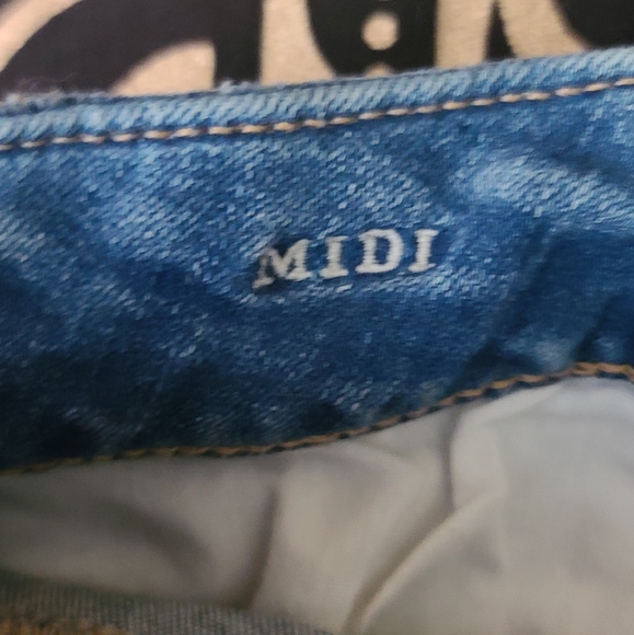 AEO Midi Distressed Jean Shorts - Picture 5 of 5